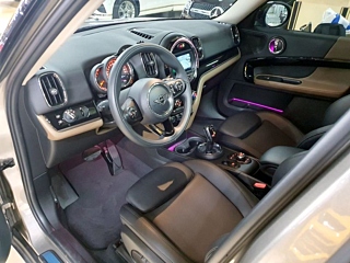 MINI COUNTRYMAN COOPER D 2020