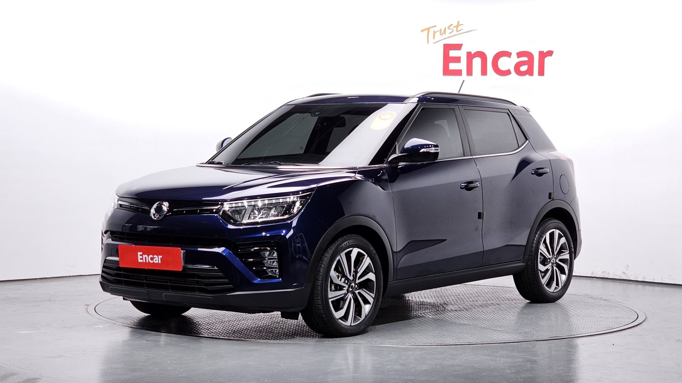 SSANGYONG TIVOLI VERY NEW 2020