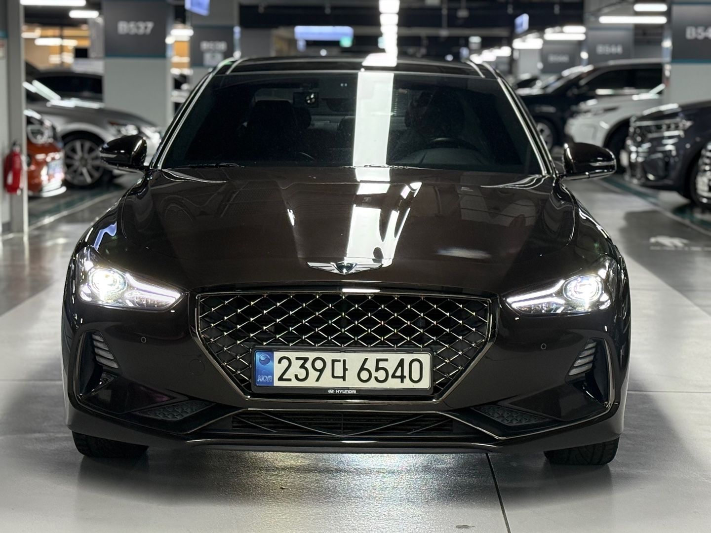GENESIS G70