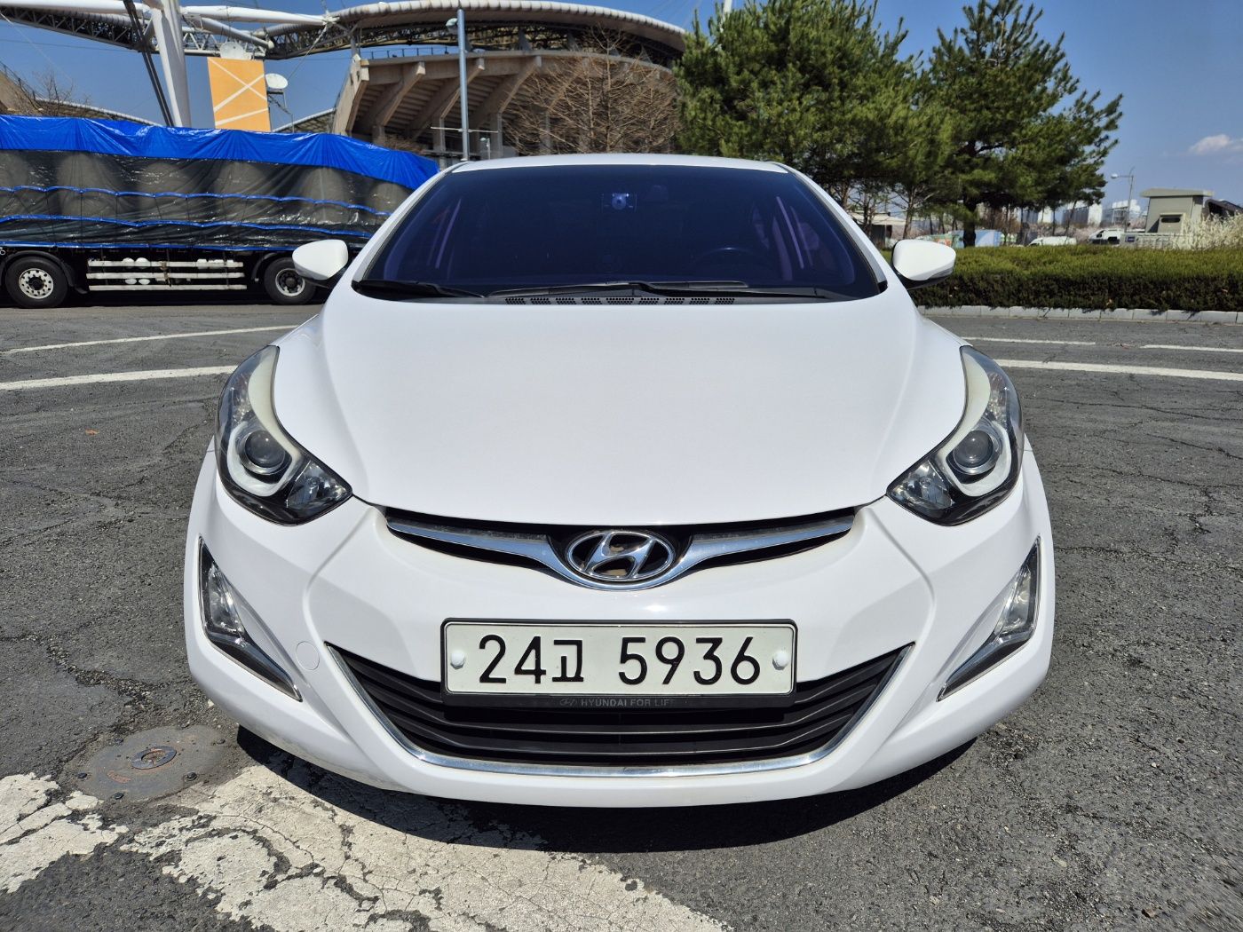 HYUNDAI AVANTE 2014