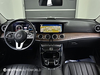MERCEDES BENZ E-CLASS W213 2019