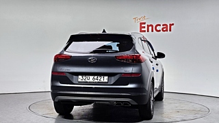 HYUNDAI TUCSON 2018
