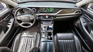 GENESIS EQ900 2016