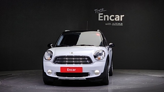 MINI COUNTRYMAN COOPER D 2016