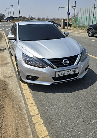 NISSAN ALTIMA 2018