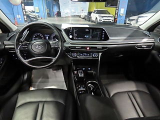 HYUNDAI SONATA DN8 2021
