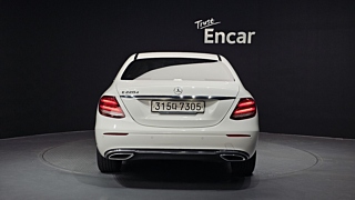 MERCEDES BENZ E-CLASS W213 2020