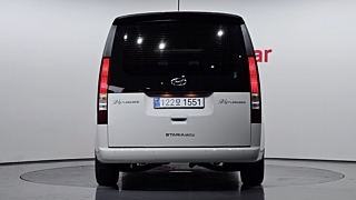 HYUNDAI STARIA 2024