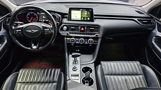 GENESIS G70 2018