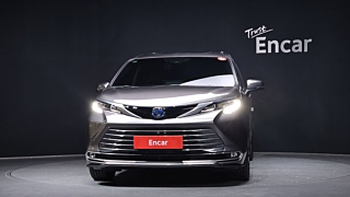TOYOTA SIENNA 2024