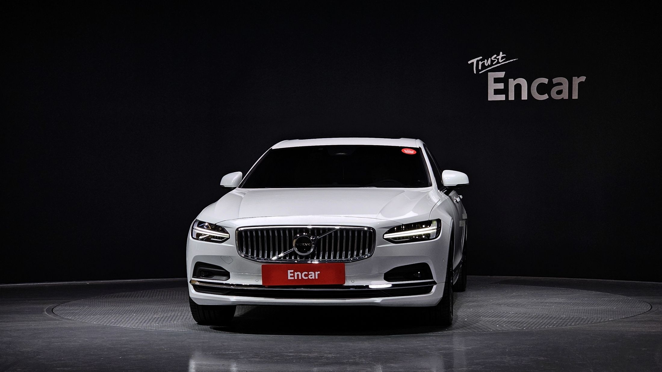 VOLVO S90 2023