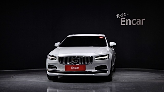 VOLVO S90 2023