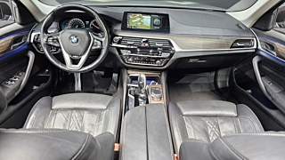 BMW 5-SERIES G30 2018