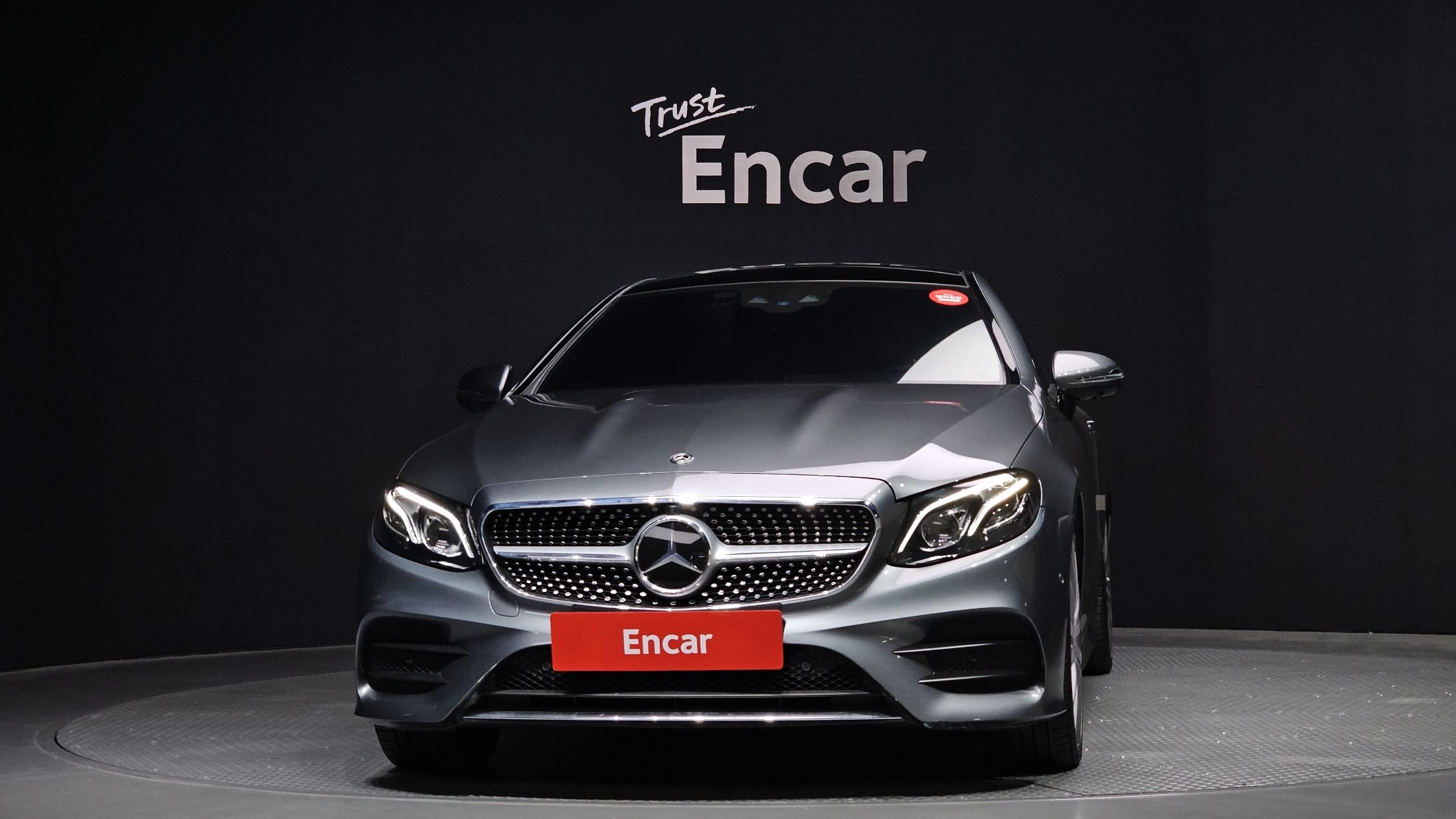 MERCEDES BENZ E-CLASS W213 2019