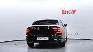 VOLVO S90 2017