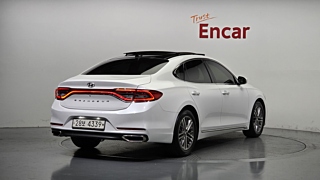 HYUNDAI GRANDEUR IG 2017