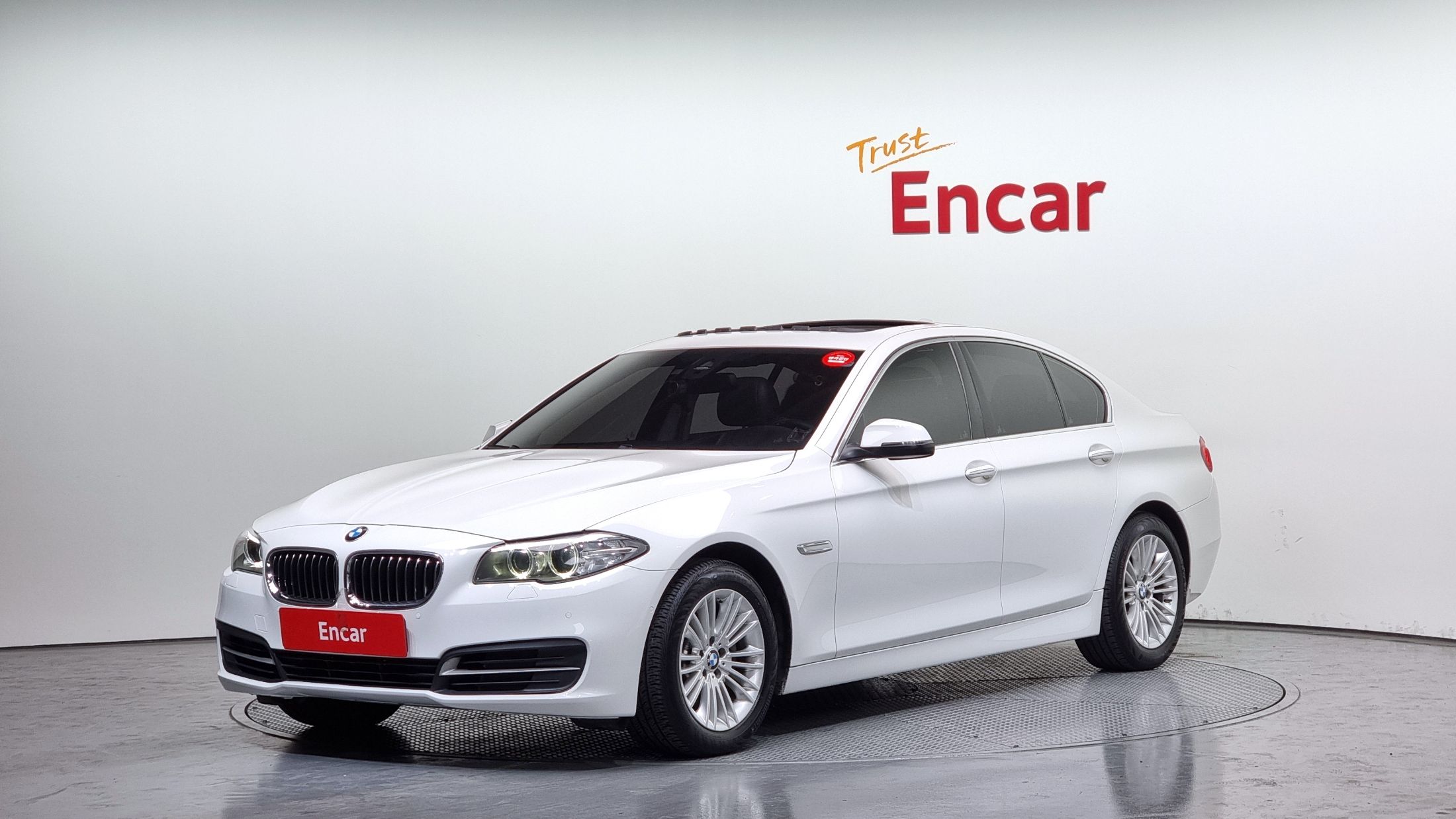 BMW 5-SERIES F10 2015