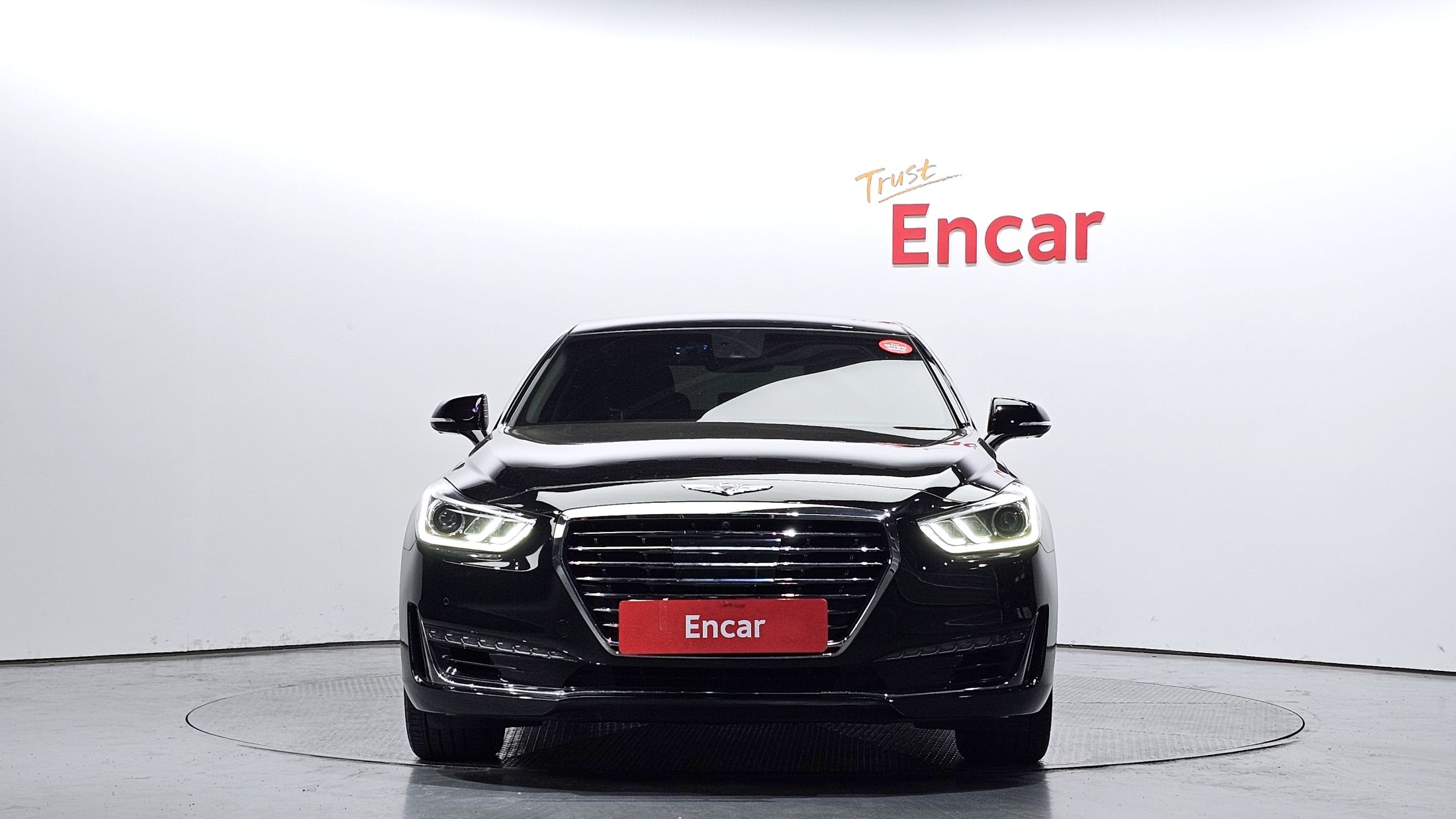 GENESIS EQ900 2016