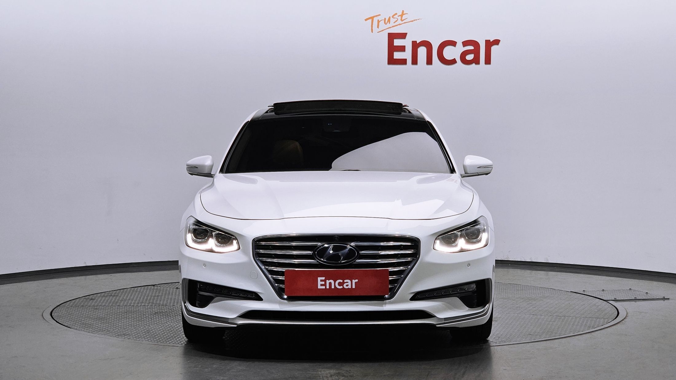 HYUNDAI GRANDEUR IG HYBRID 2018