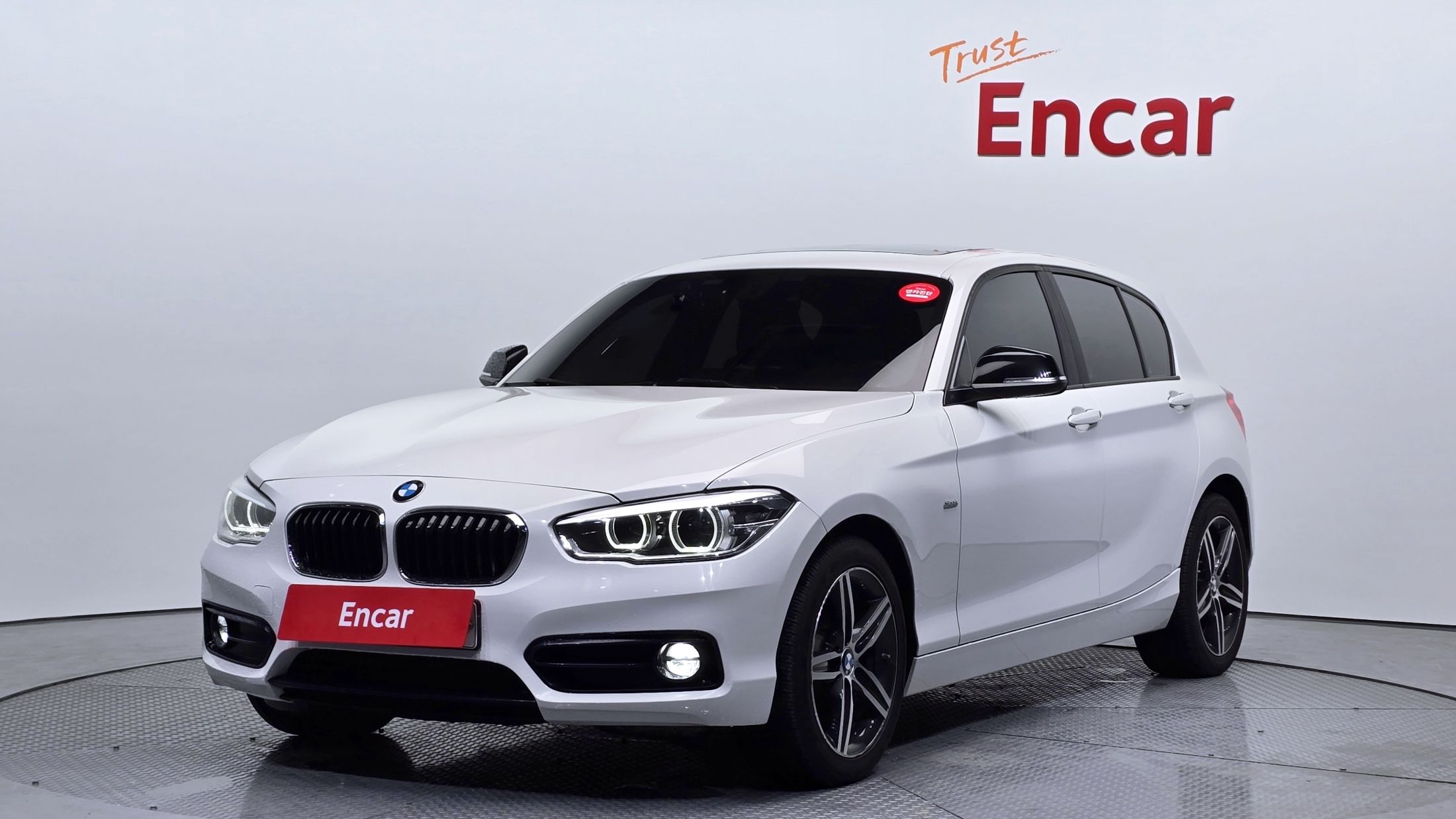 BMW 1-SERIES F20 2018