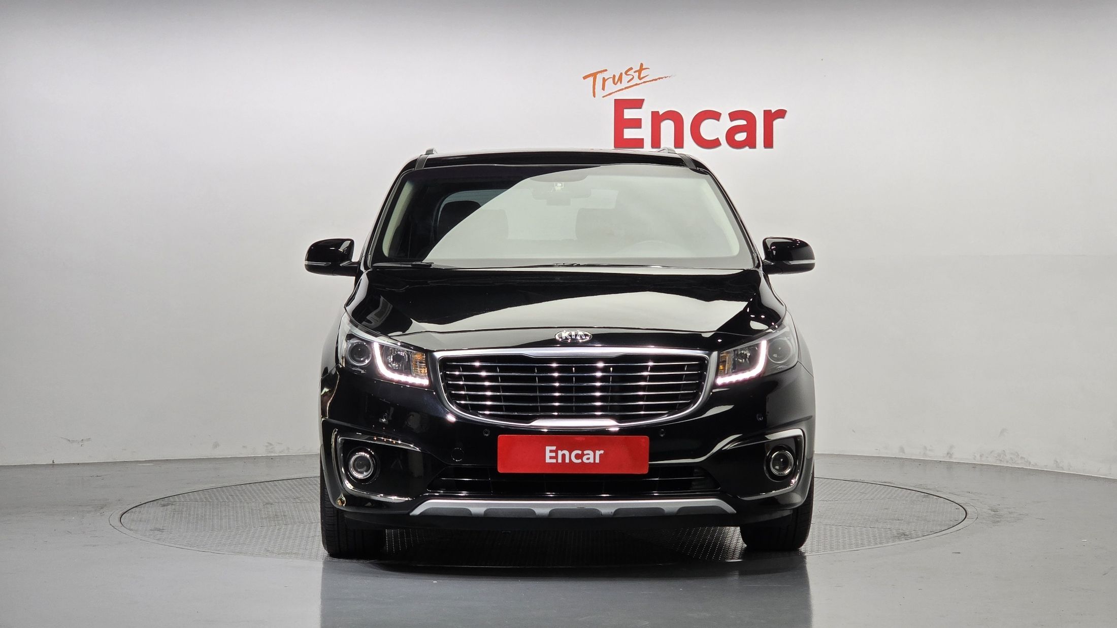 KIA CARNIVAL 2016
