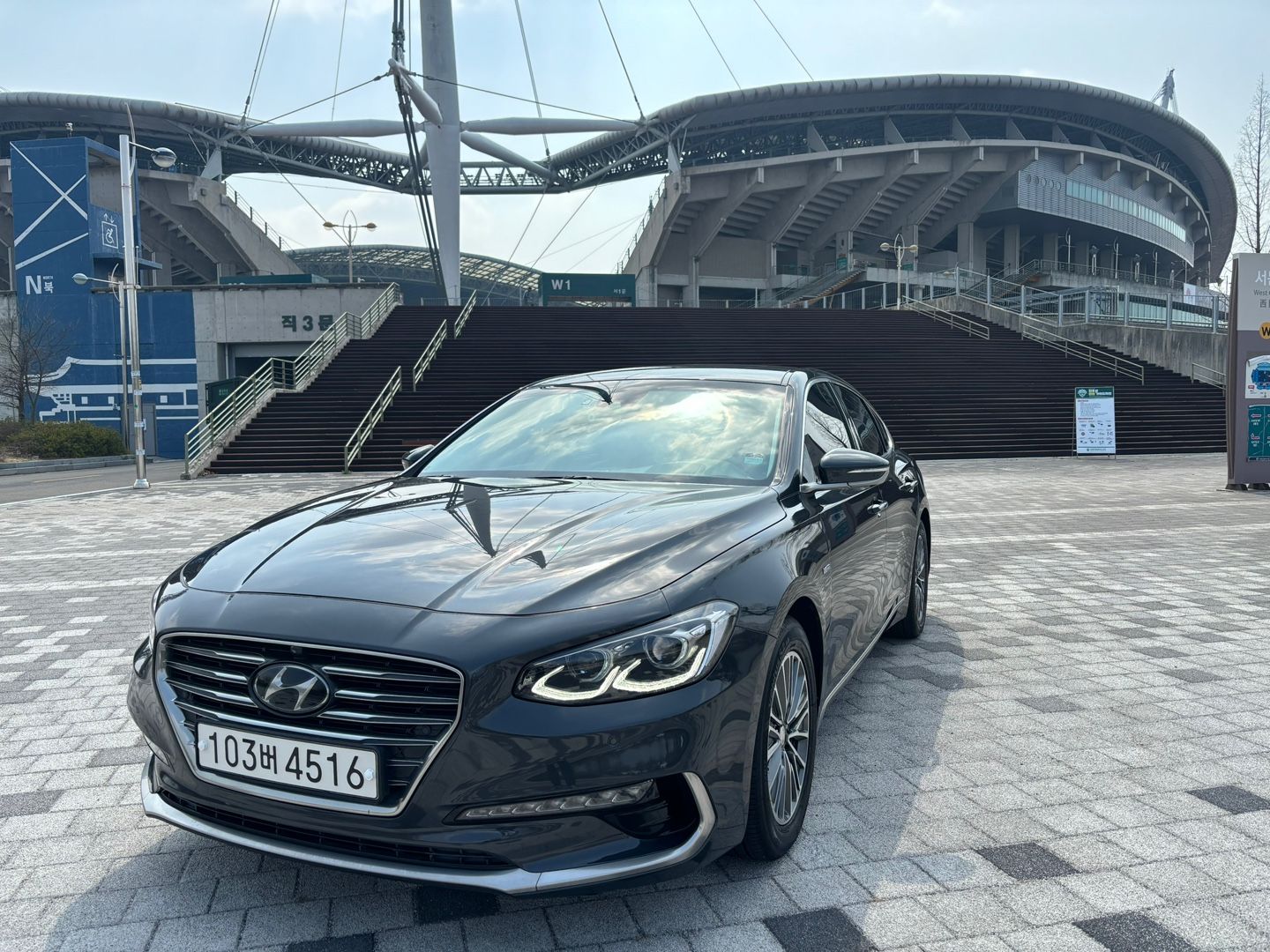 HYUNDAI GRANDEUR IG HYBRID