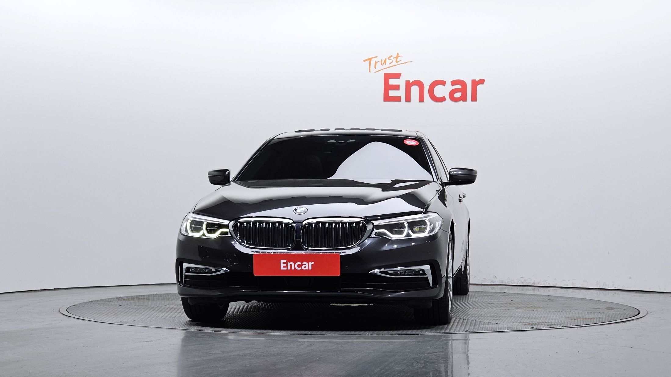 BMW 5-SERIES G30 2018
