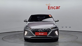 HYUNDAI IONIQ HYBRID 2019