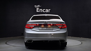 HYUNDAI GRANDEUR HG 2016