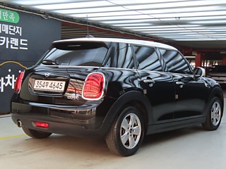 MINI COOPER 2019