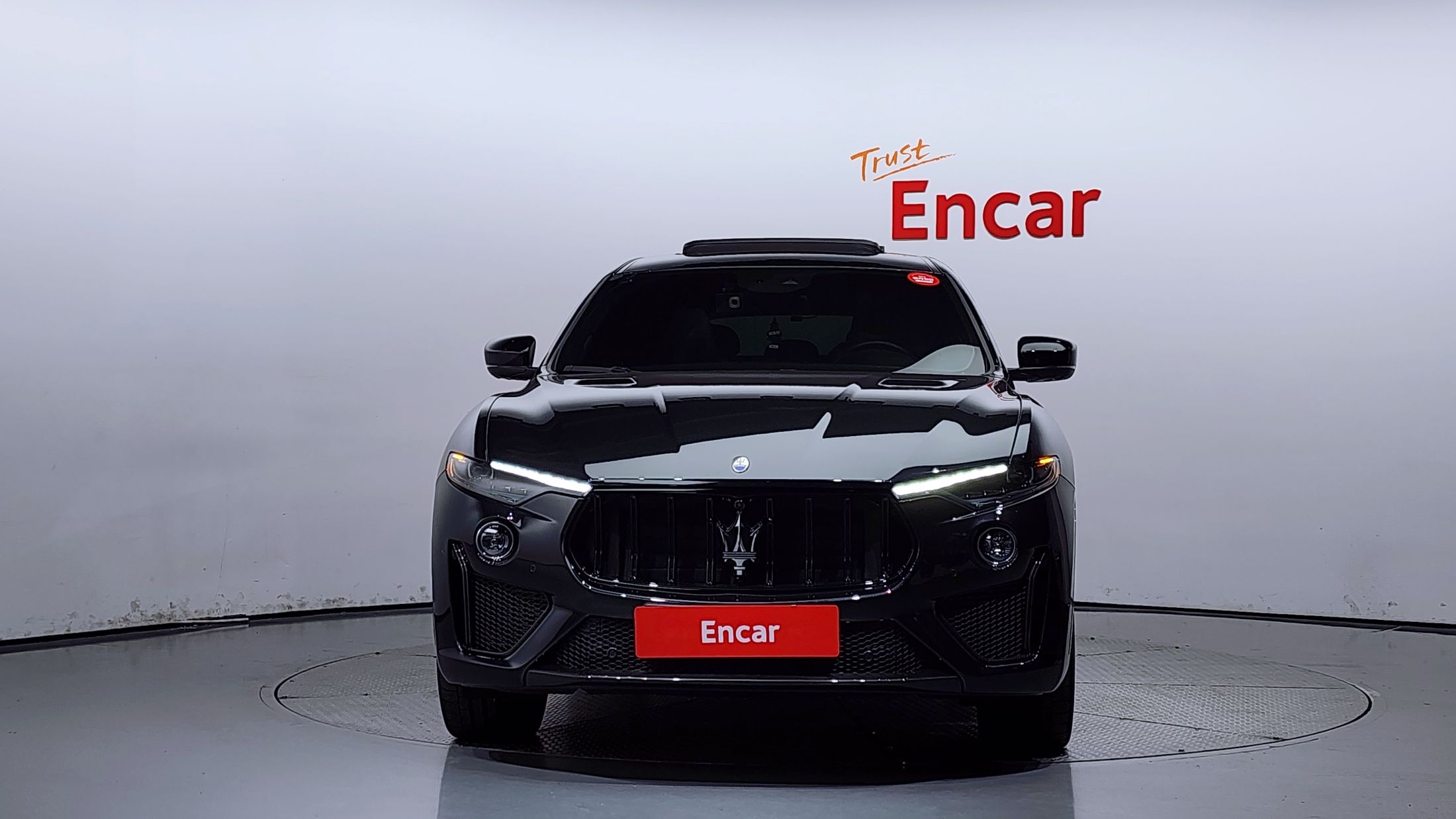 MASERATI LEVANTE 2020