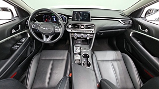 GENESIS G70 2018