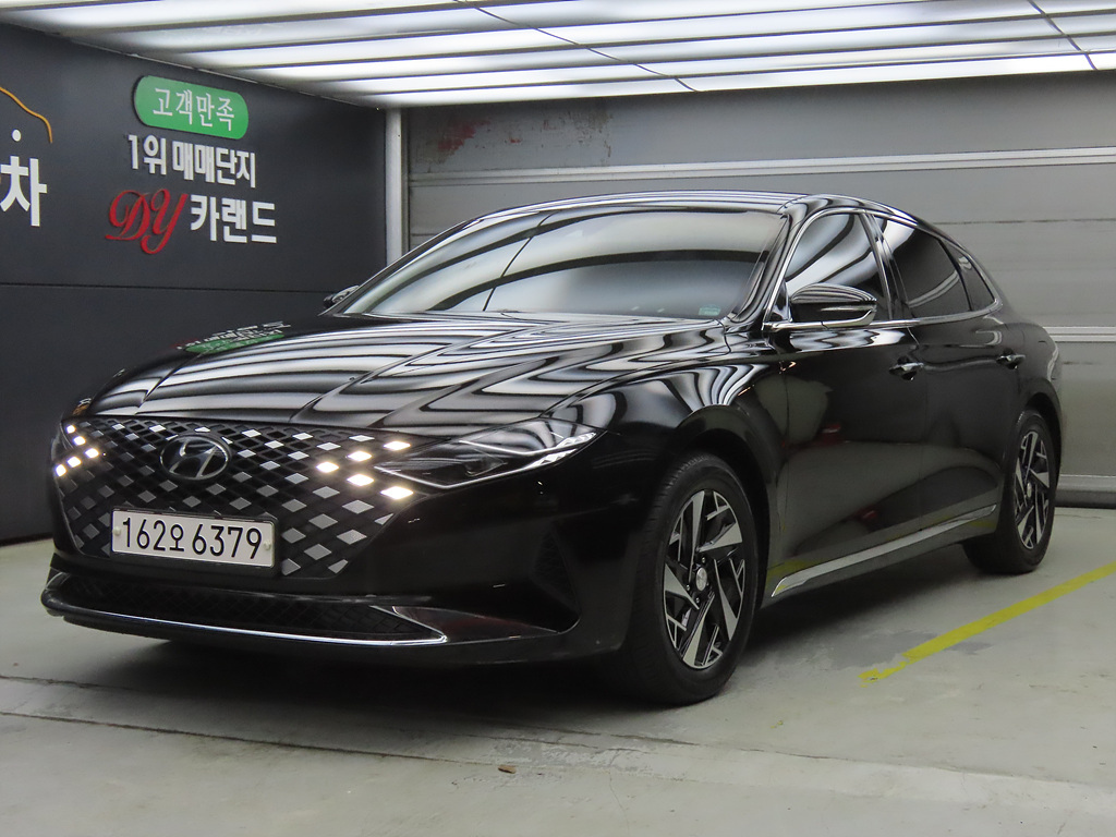 HYUNDAI GRANDEUR IG HYBRID 2022