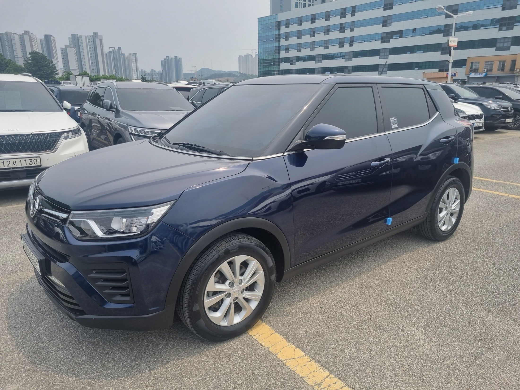 SSANGYONG TIVOLI VERY NEW 2020
