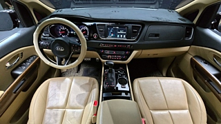 KIA CARNIVAL 2017