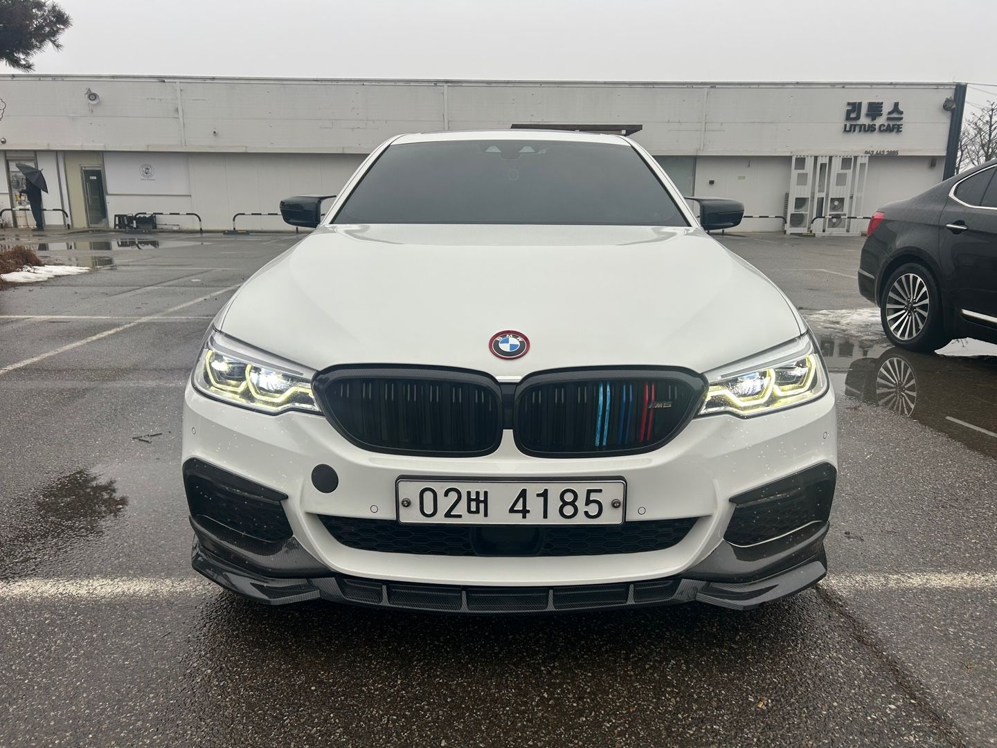 BMW 5-SERIES G30 2017