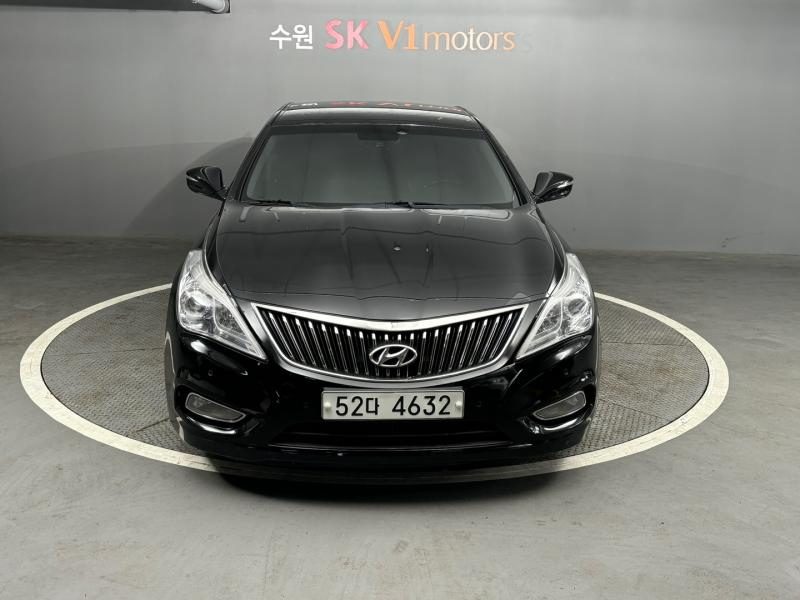 HYUNDAI GRANDEUR HG 2014