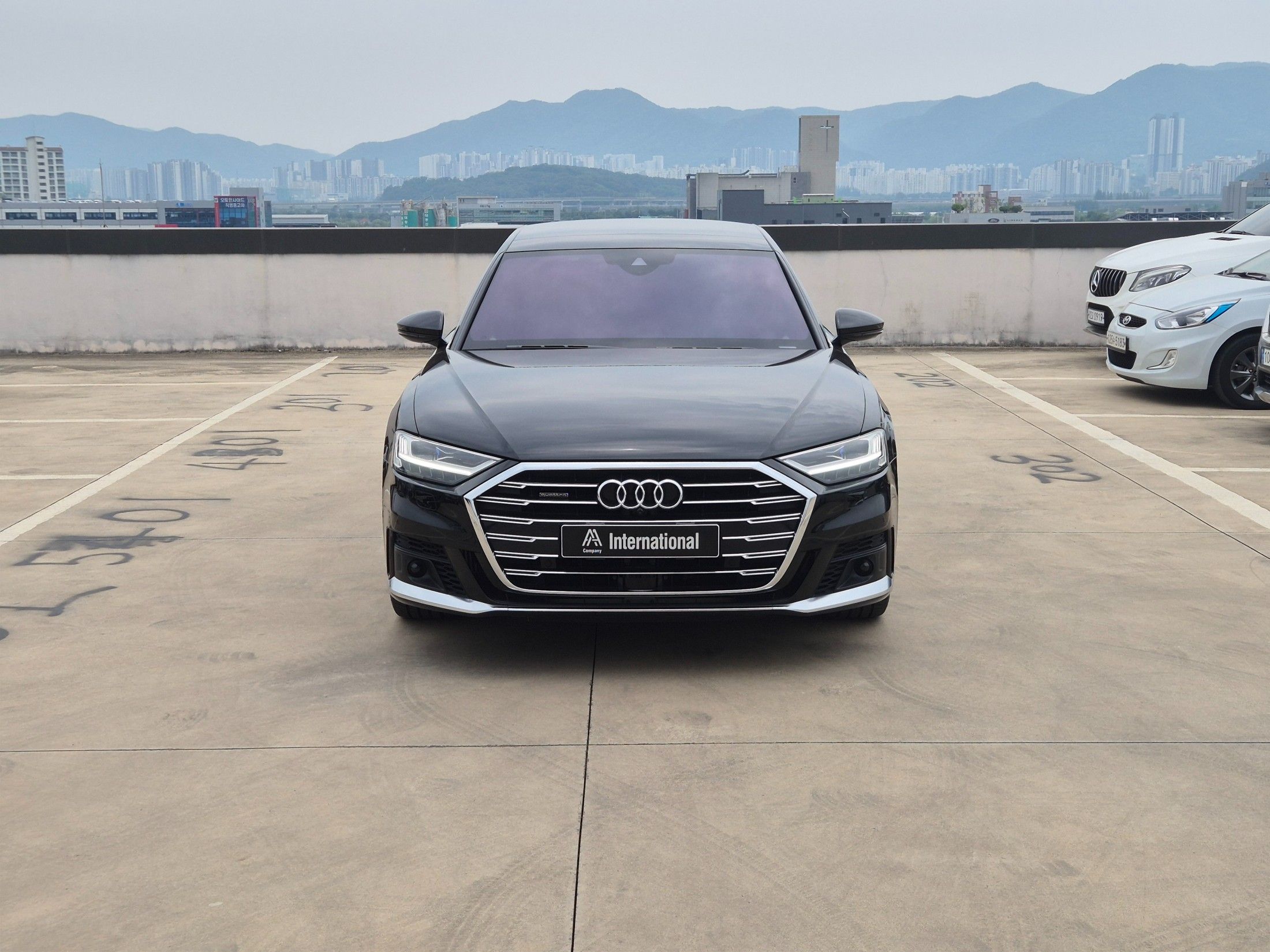 AUDI A8 D5 2021