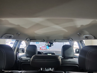 SAMSUNG QM6 2019