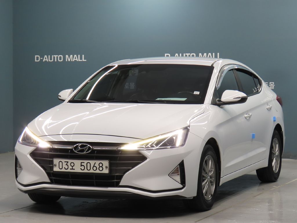 HYUNDAI AVANTE AD 2018