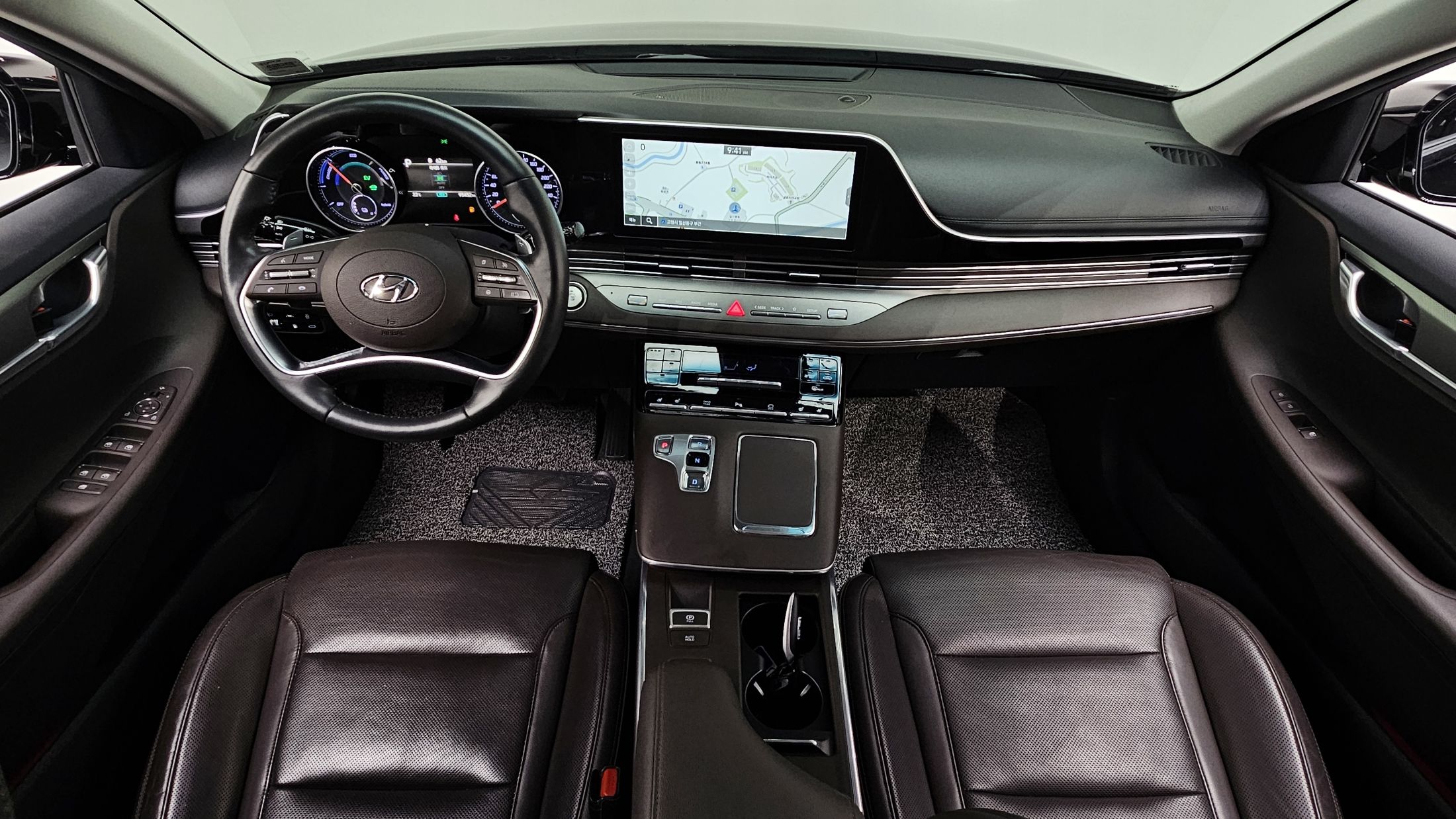 HYUNDAI GRANDEUR IG HYBRID