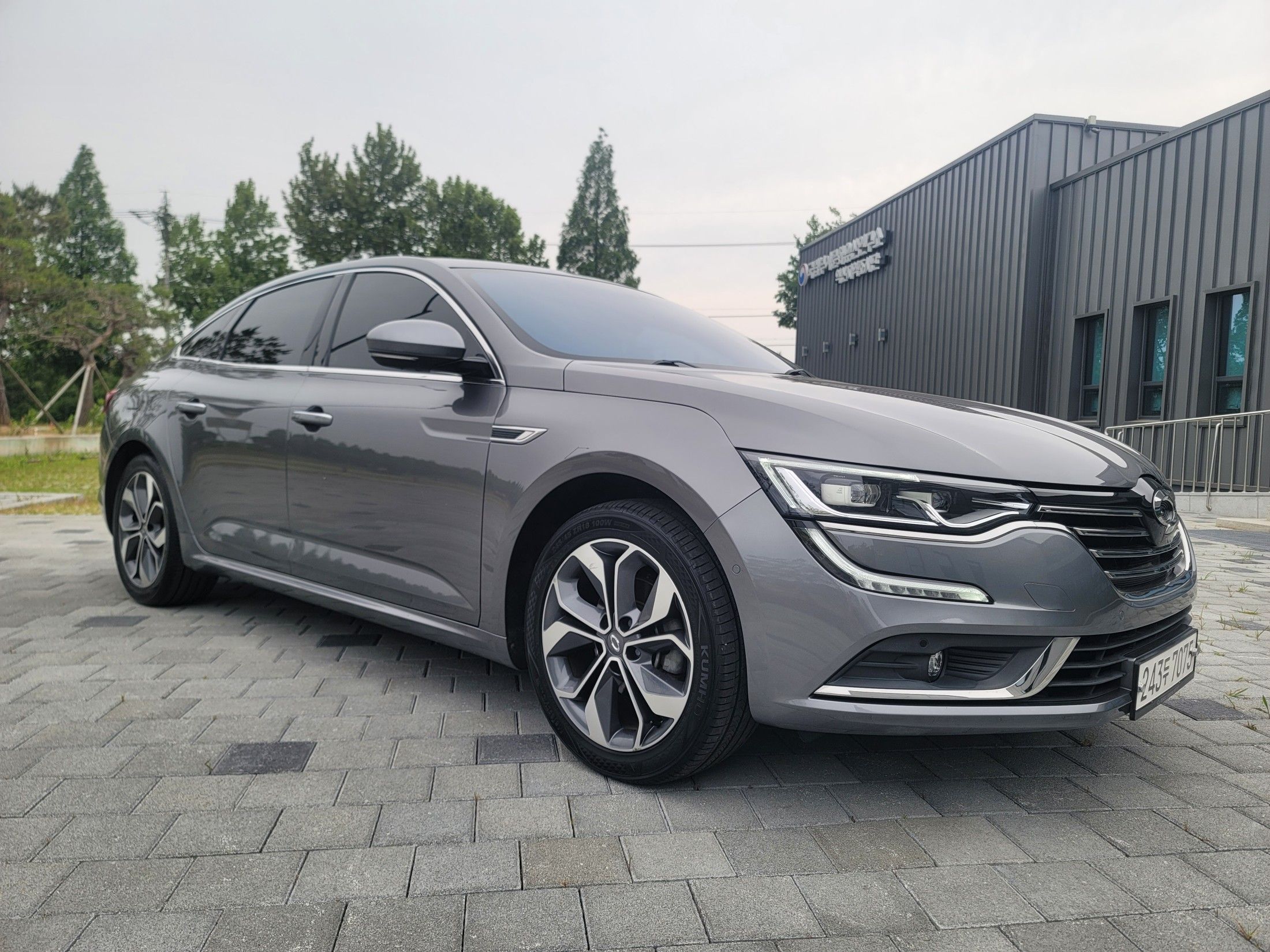 RENAULT SAMSUNG SM6