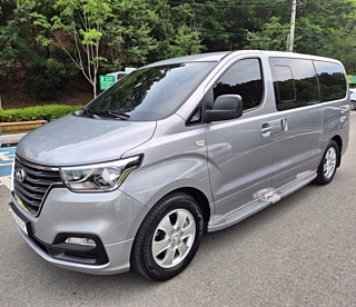 HYUNDAI STAREX GRAND 2020