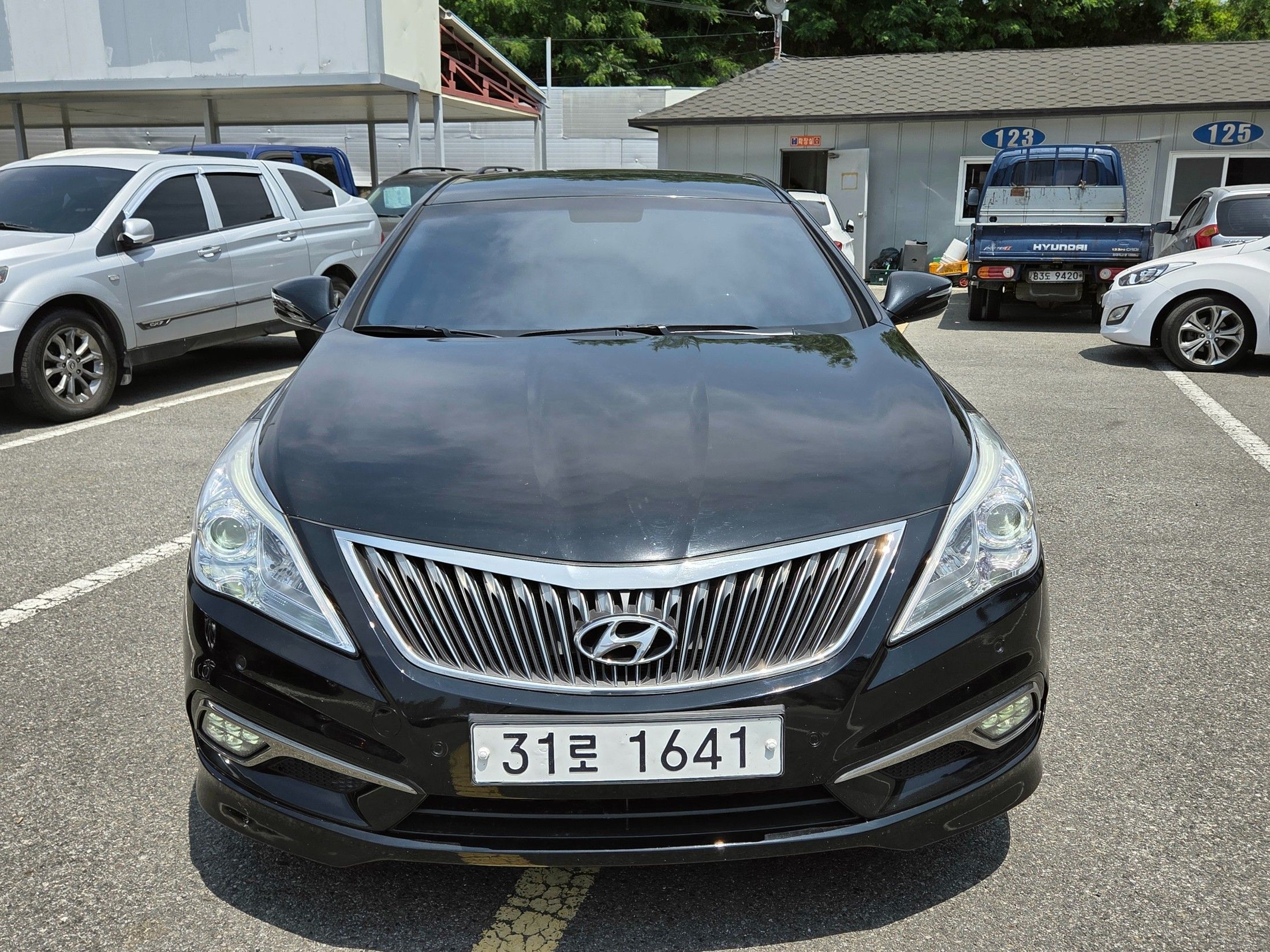 HYUNDAI GRANDEUR HG