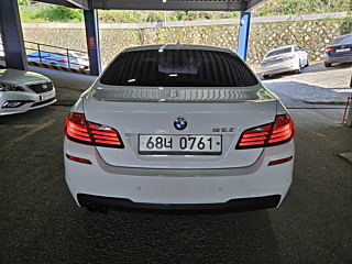 BMW 5-SERIES F10 2016