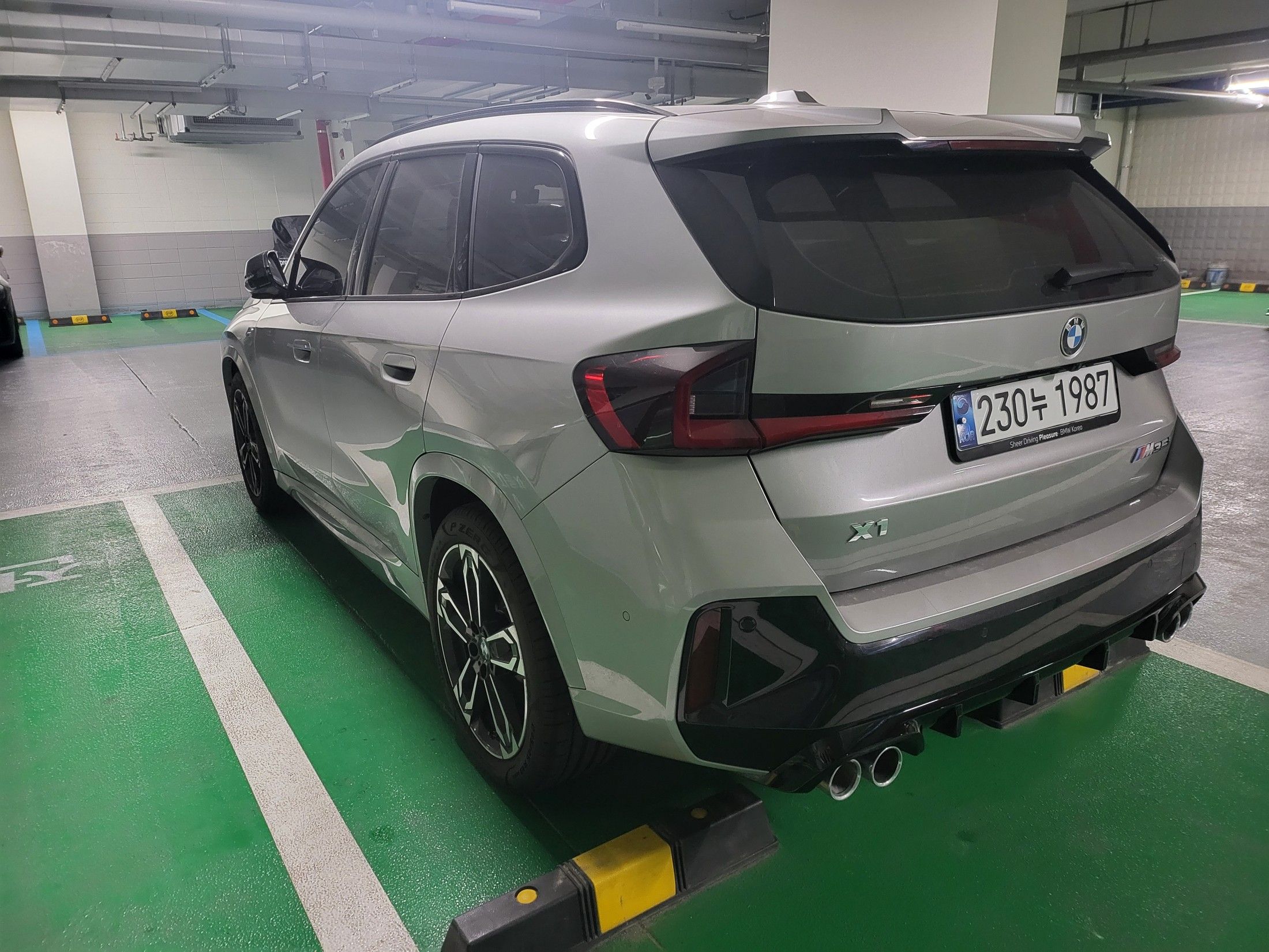 BMW X1 U11