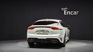 KIA STINGER 2017