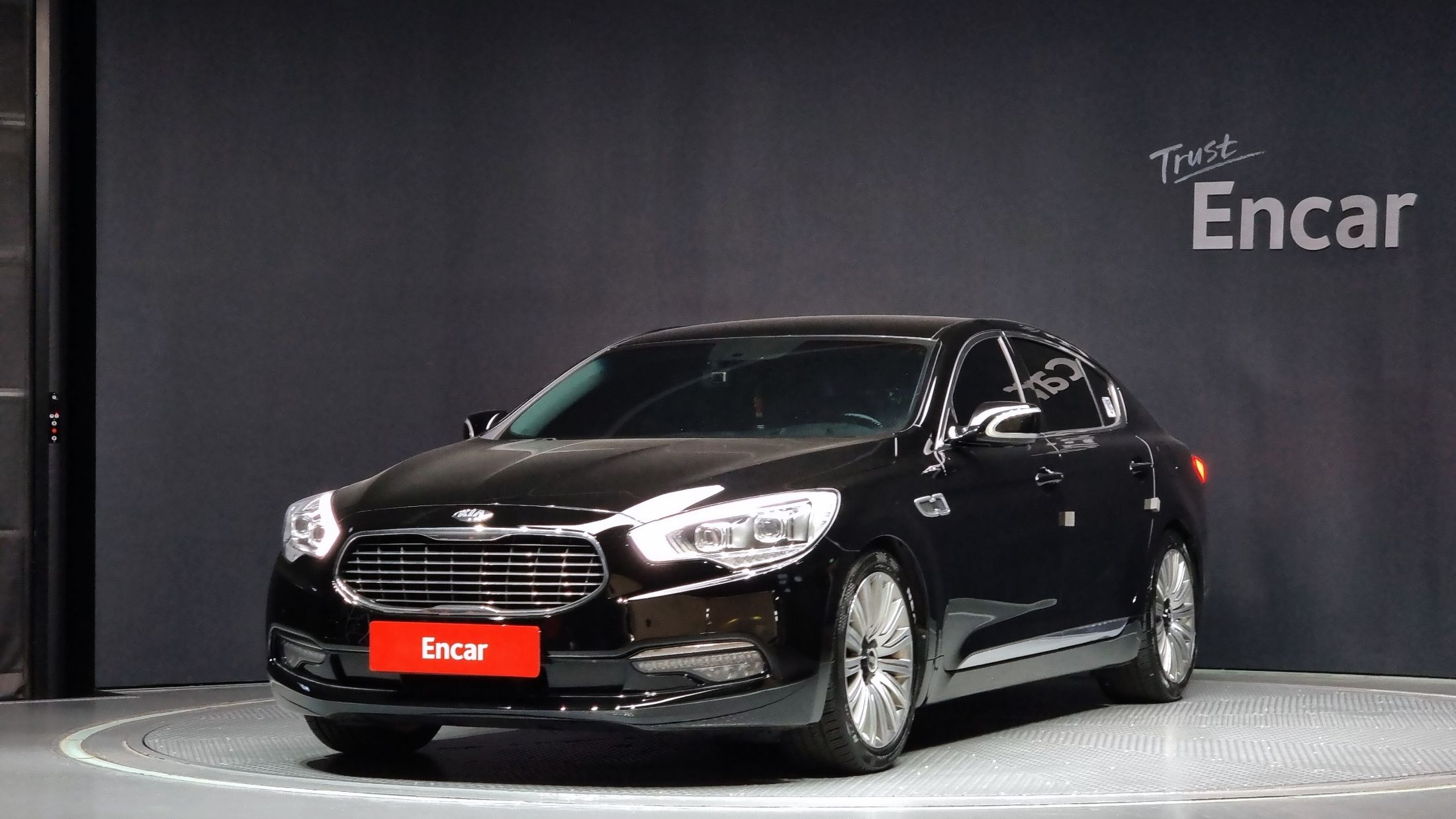 KIA K9
