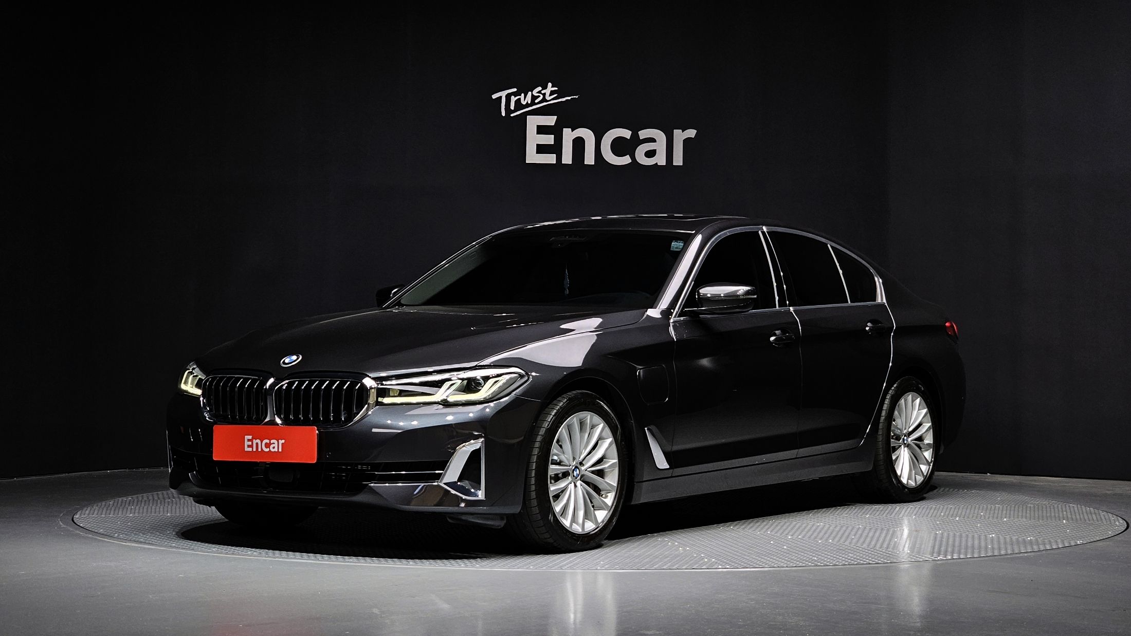 BMW 5-SERIES G30 2020