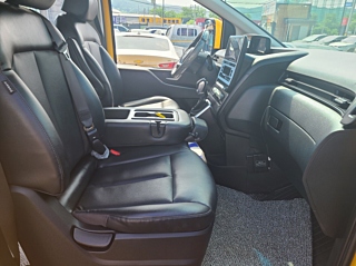 HYUNDAI STARIA 2022